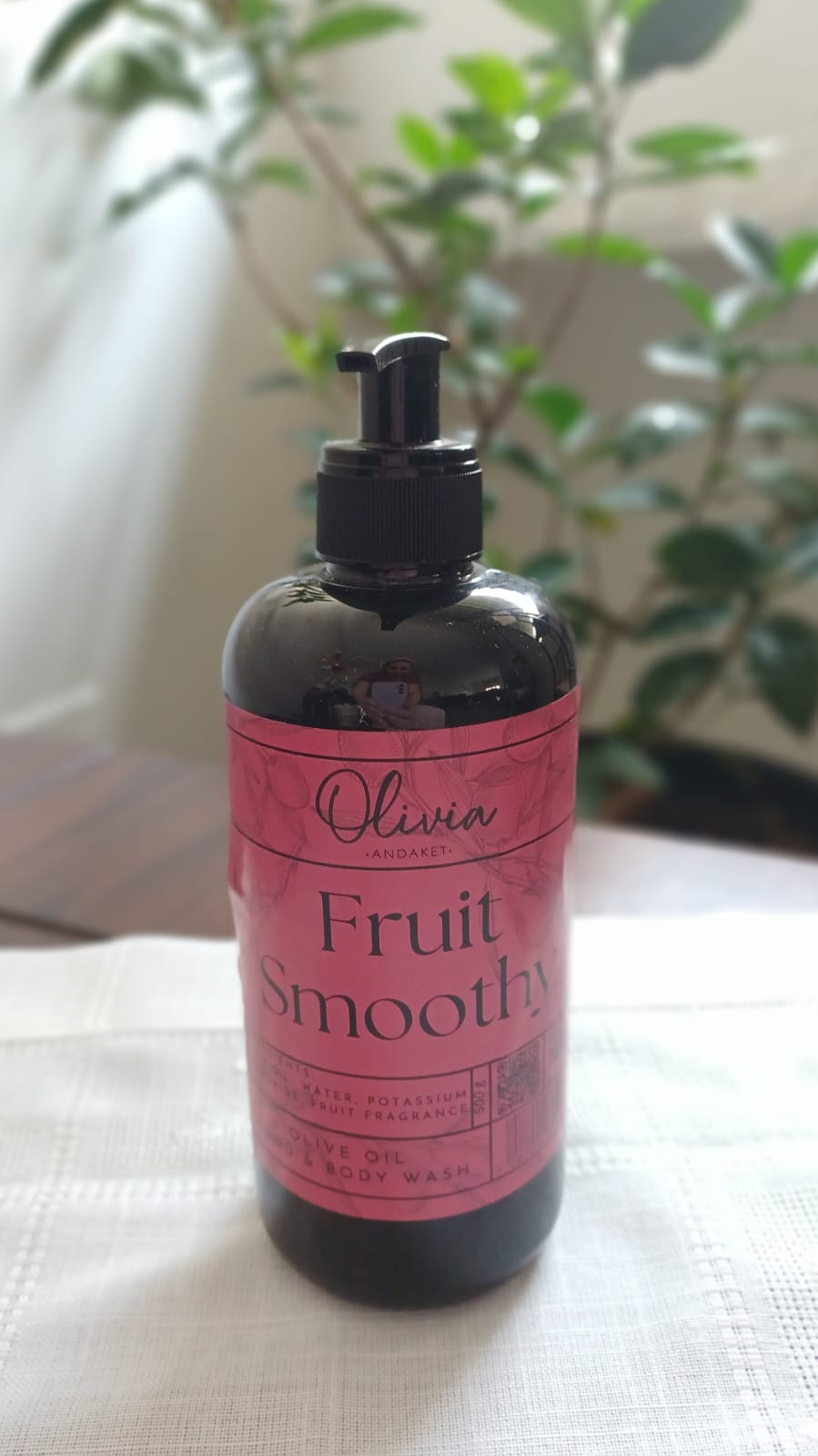 Olivia "Fruit Smoothy" Liquid Hand & Body Wash
