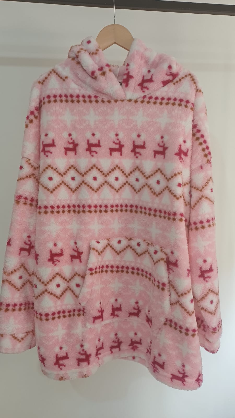 Cozy Oversized Fleeced Christmas Hoodie Blanket