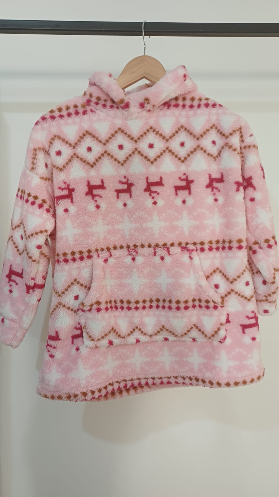 Cozy Fleece Christmas Hoodie Blanket for kids
