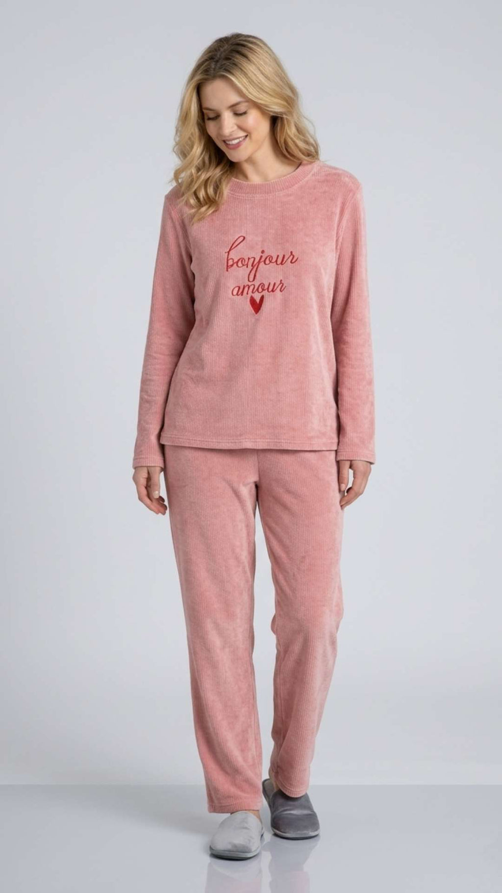 "Bonjour Amour" Velvet Pyjama set
